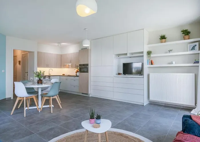 Huswell - Bright Apartment With Large And Sunny Garden